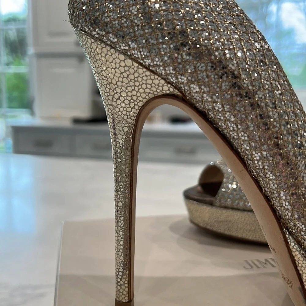 Jimmy CHOO 247 Crown Glitter fabric champagne platform 5in heels size 39.5
